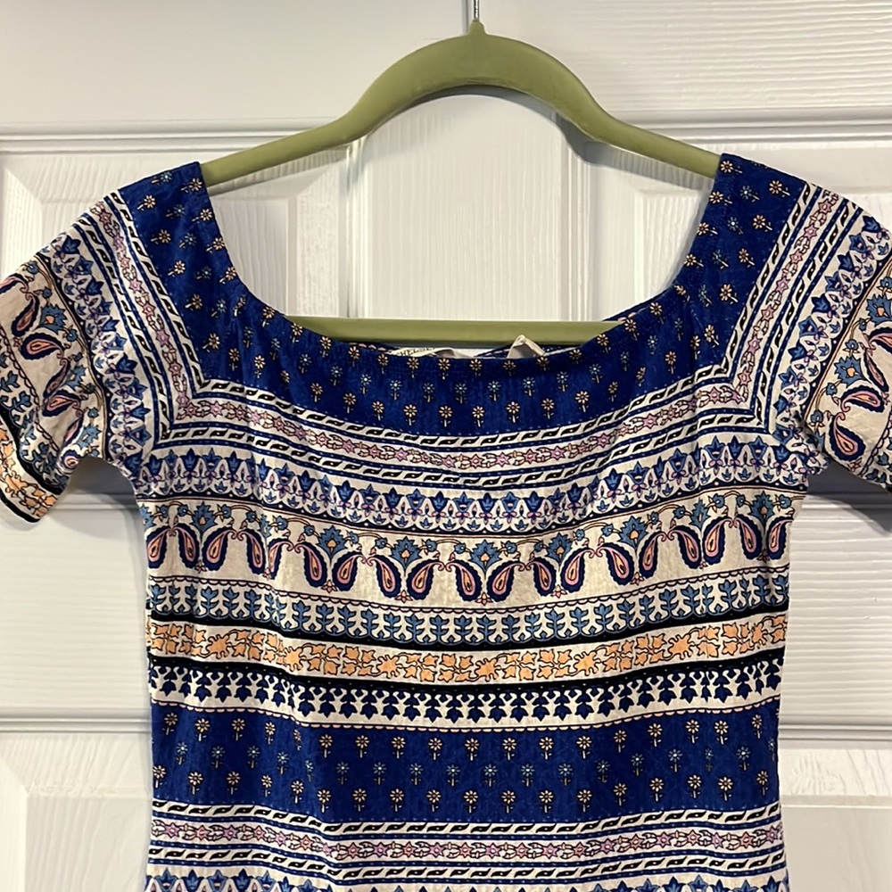 Pattern Dress - Picture 2 of 7